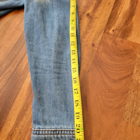 Cropped Denim Jacket from Cello - Picture 6 of 6